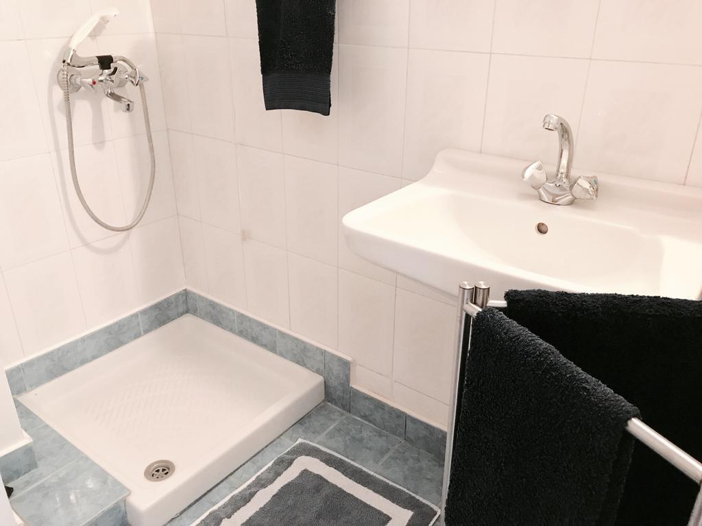 Calypso Beach Hotel Лутра Едипсу Екстериор снимка